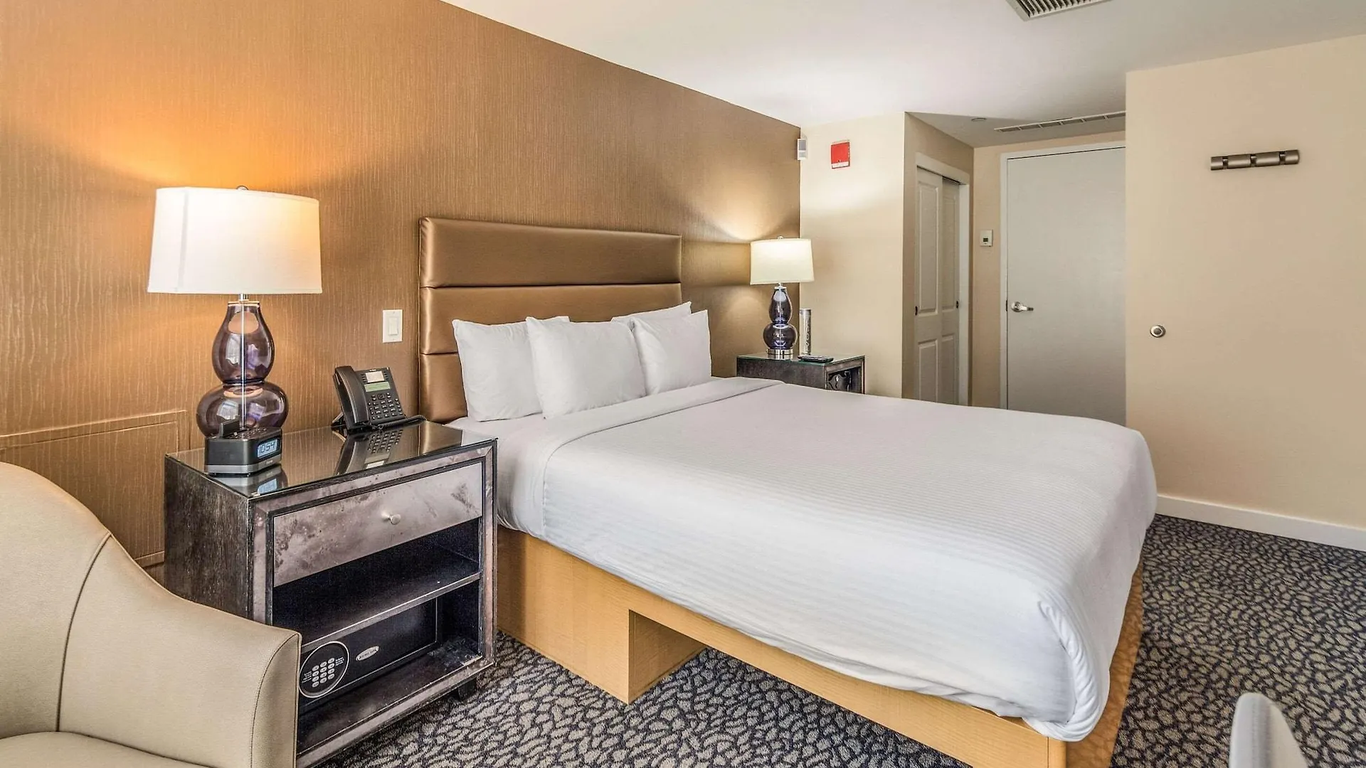 ***  The Historic Blue Angel Hotel Lexington Ave, Ascend Hotel Collection New York United States