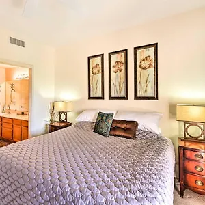 With Balcony And - 14 Mi To Downtown Apartment Phoenix