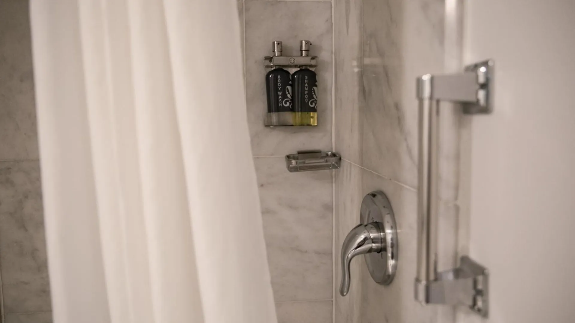 The Historic Blue Angel Hotel Lexington Ave, Ascend Hotel Collection نيو يورك
