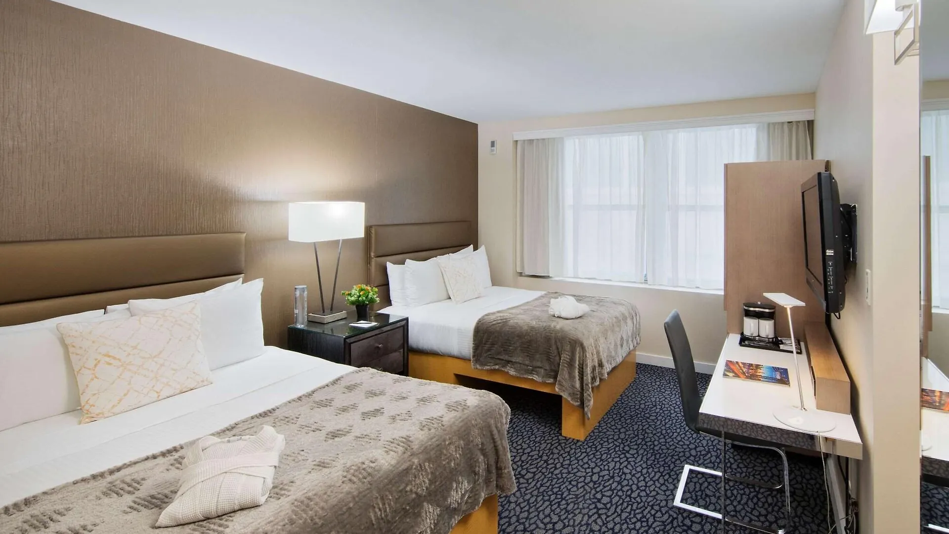 The Historic Blue Angel Hotel Lexington Ave, Ascend Hotel Collection New York 3*,