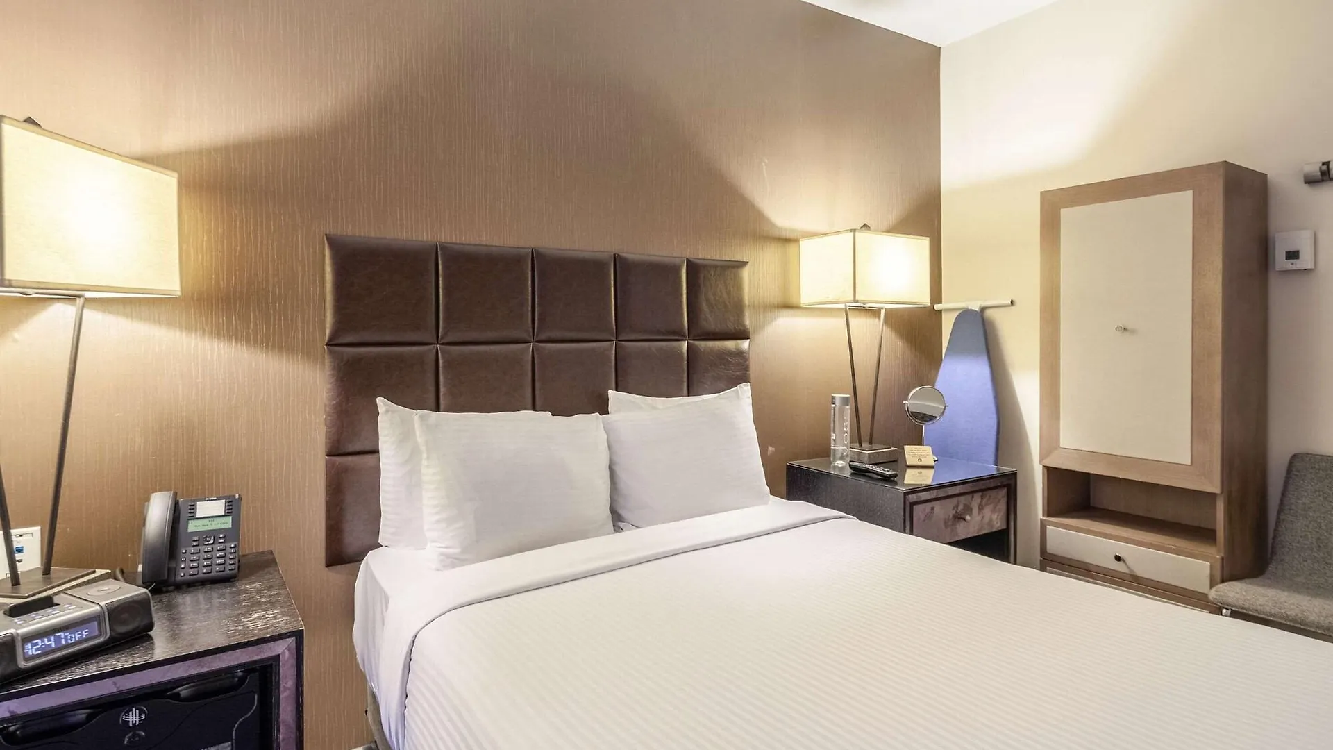 The Historic Blue Angel Hotel Lexington Ave, Ascend Hotel Collection New York