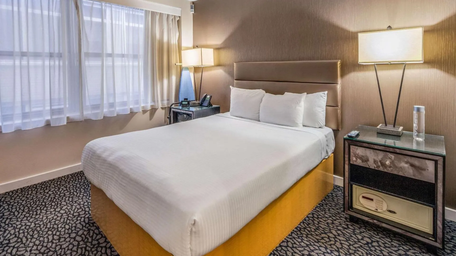 The Historic Blue Angel Hotel Lexington Ave, Ascend Hotel Collection New York 3*,