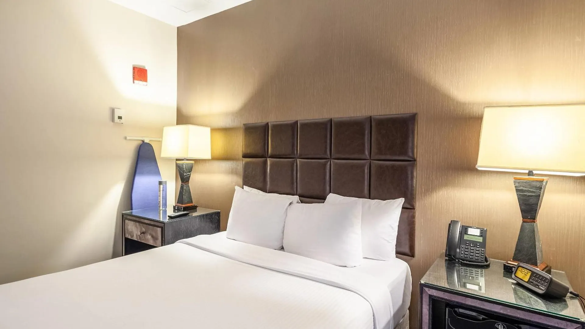 The Historic Blue Angel Hotel Lexington Ave, Ascend Hotel Collection New York Stati Uniti